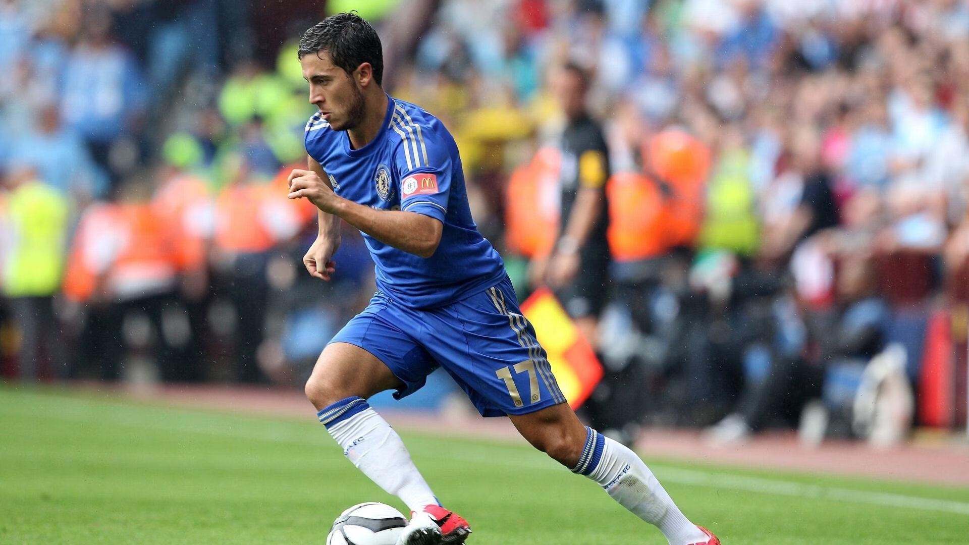 奥恰洛夫神勇难救主，日本队险胜波兰惊险晋级